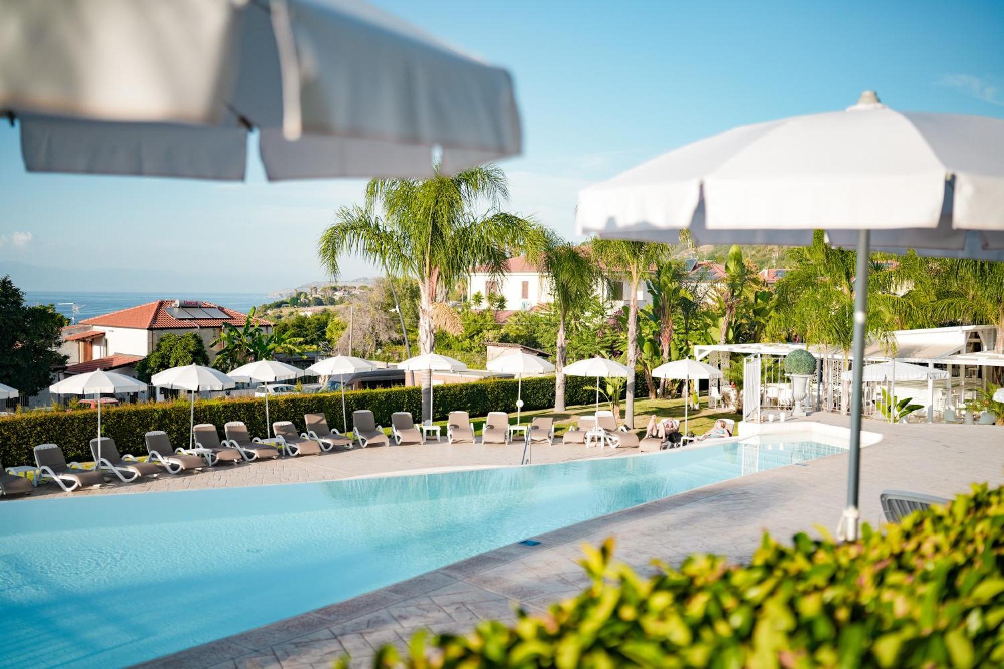 Sentido Michelizia Tropea Resort Εξωτερικό φωτογραφία