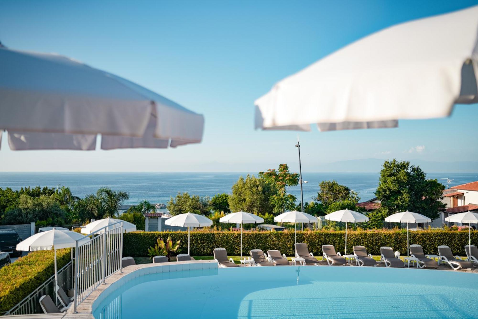 Sentido Michelizia Tropea Resort Εξωτερικό φωτογραφία